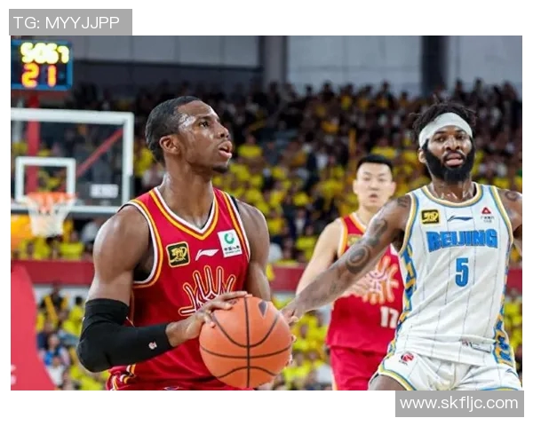 球星赛场怒喷对手激烈冲突引爆全场观众热议不断