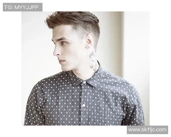 莫西干头传奇球星的绿茵风暴与个性魅力全解析